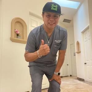 Meet your Posher, Beto